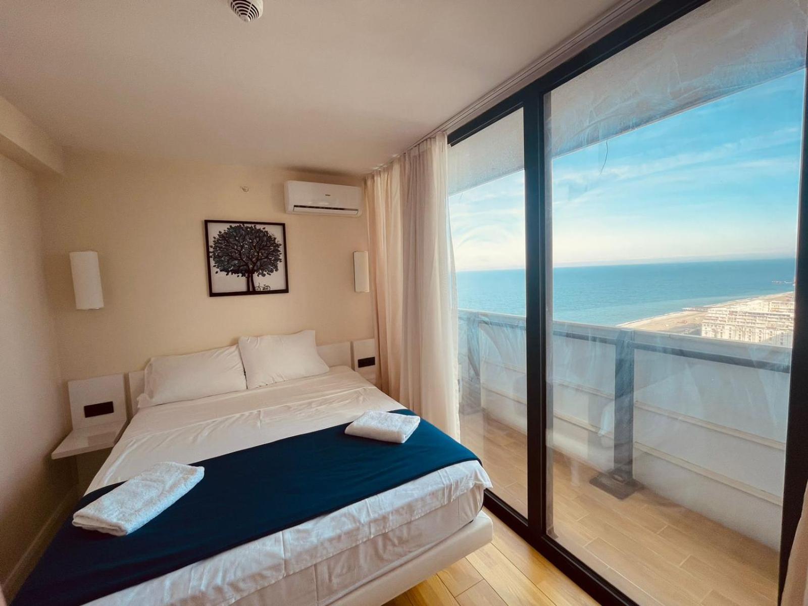 Suites Orbi City Aparthotel Batumi Zewnętrze zdjęcie