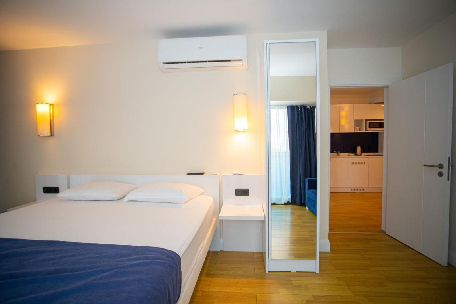 Suites Orbi City Aparthotel Batumi Zewnętrze zdjęcie