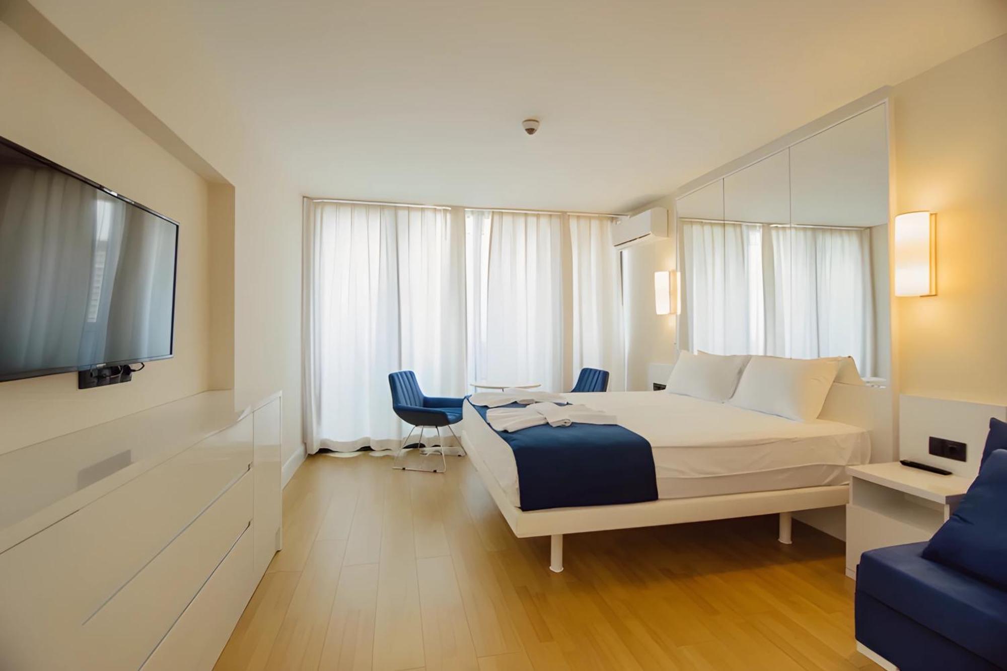 Suites Orbi City Aparthotel Batumi Zewnętrze zdjęcie